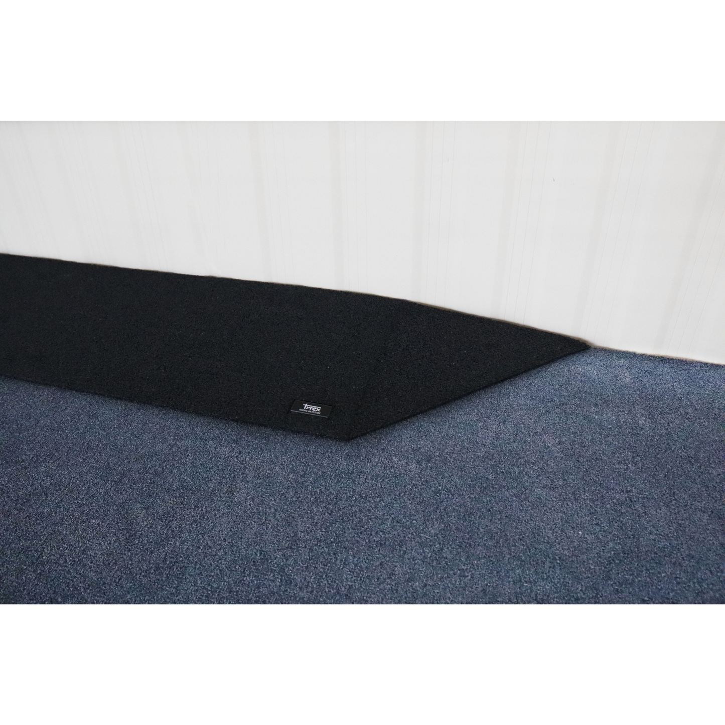 Awing Ramp - 1:8 Gradient Recycled Rubber Ramp with Attached Wings