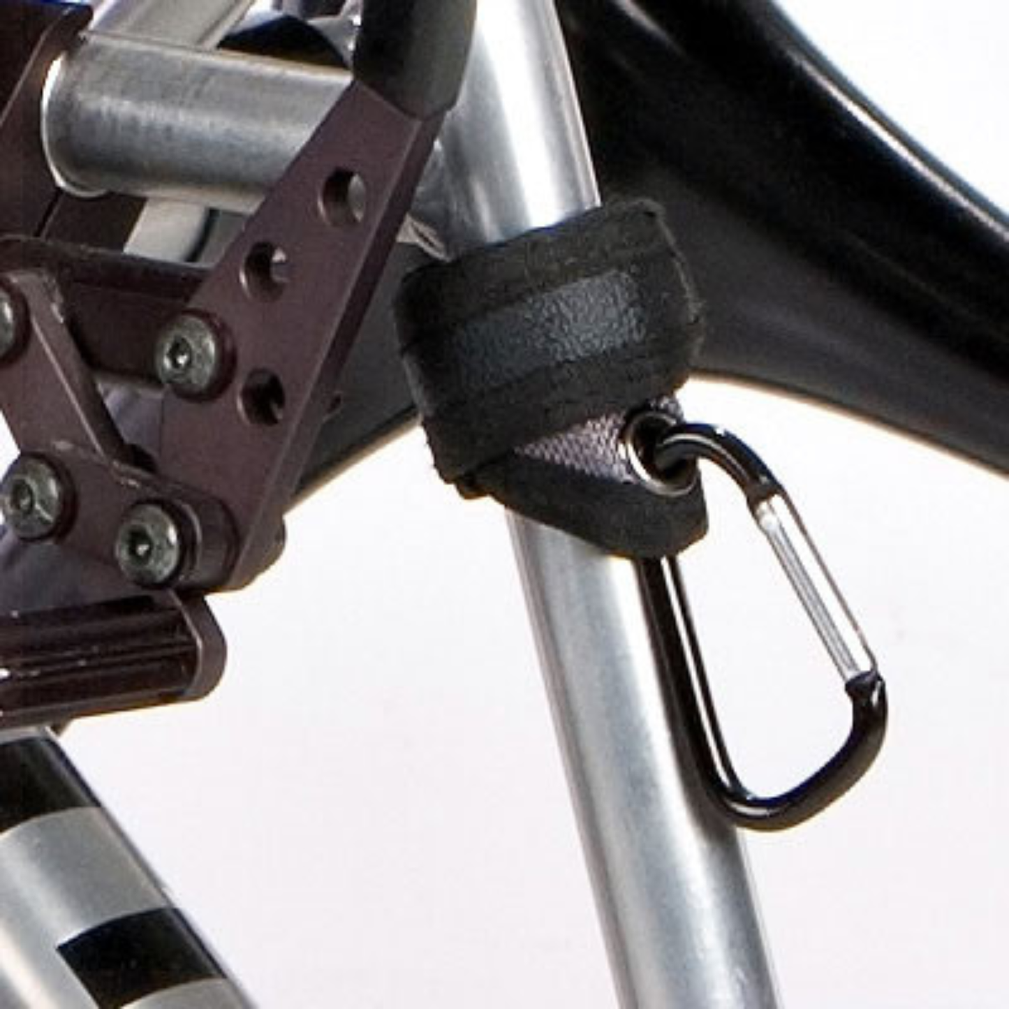 No-Slip Grip-Clip